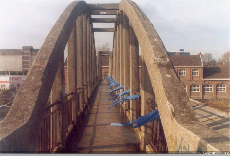 Ceci n'est pas un pont